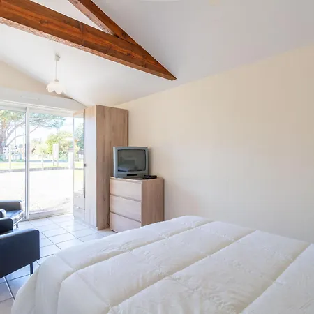 Maison 3 Proche Plages Avec Jardin Clos A - Pour 8 Personnes - Fr-1-50-127 Holiday home Mimizan